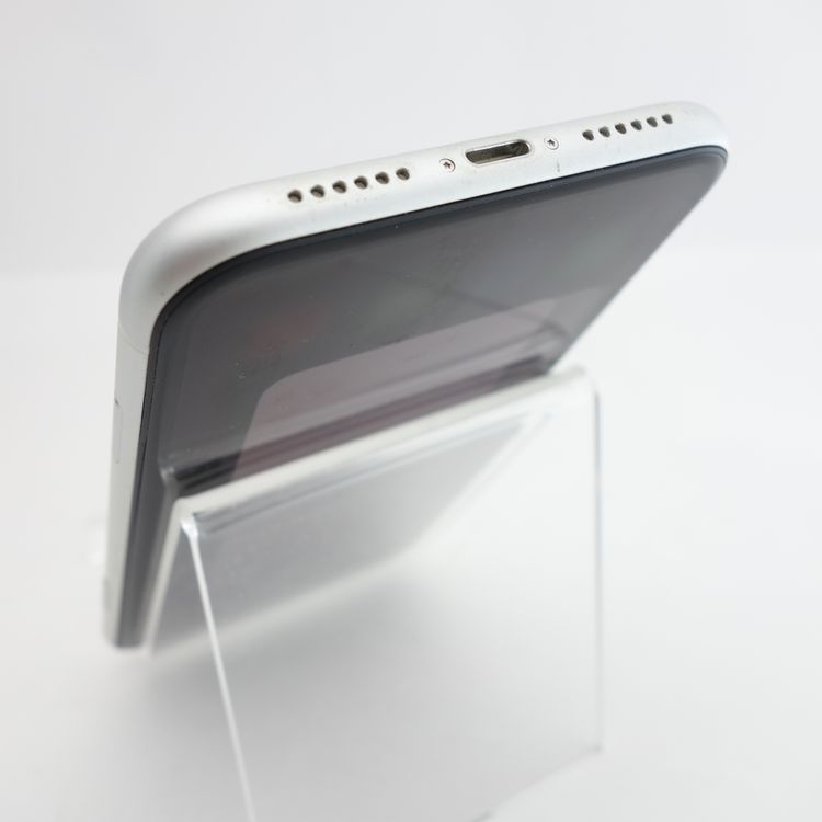 ��SIM�ե꡼��iPhoneXR 64GB �ۥ磻�� ����87�� �������¡�