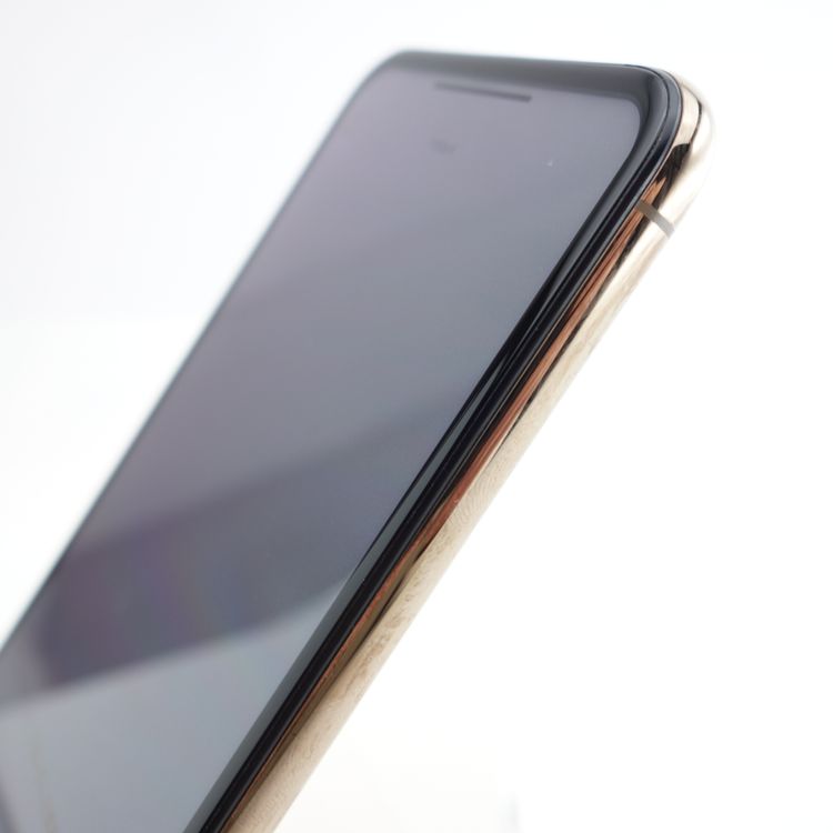 �ڥ���󥯡�iPhoneXS 64GB ������� ����84�� �������¡� ����������