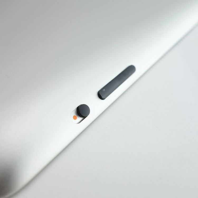 【9.7インチ】iPad 第4世代 64GB ブラック 電池85% 利用制限〇