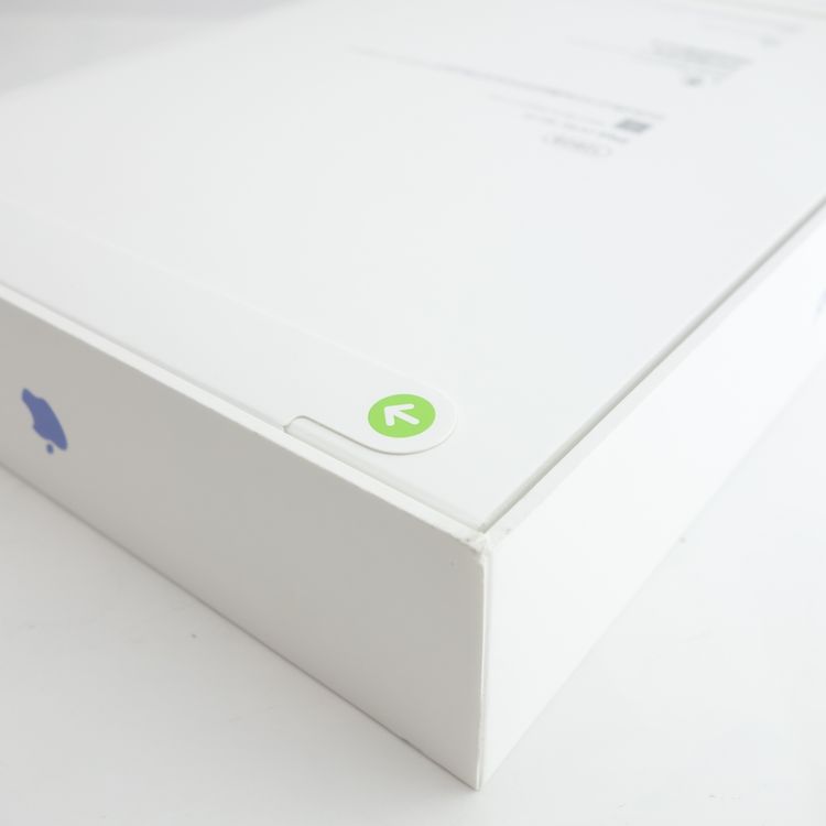 ��11�������iPad��A16����11���� 128GB �֥롼 Wi-Fi��ǥ� ̤��������