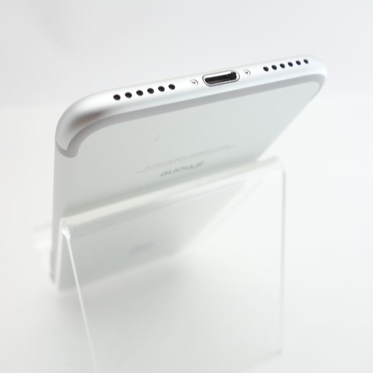 ��SIM�ե꡼��iPhone7 32GB ����С� ����94�� �������¡�