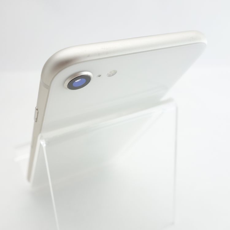 ��SIM�ե꡼��iPhoneSE3 64GB �������饤�� ����96�� �������¡�
