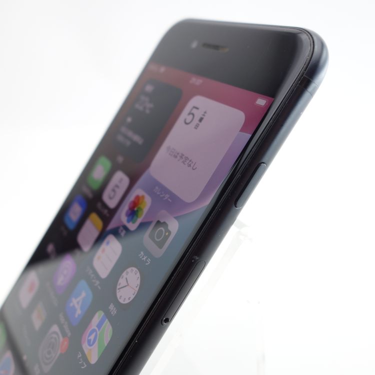 ��SIM�ե꡼��iPhoneSE2 128GB �֥�å� ����81�� �������¡�