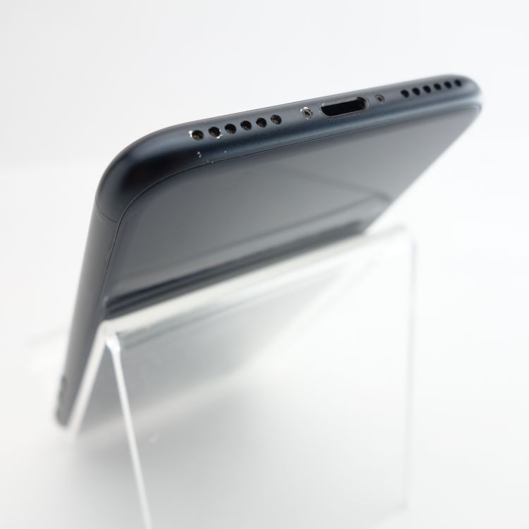 ��SIM�ե꡼��iPhoneSE3 128GB �ߥåɥʥ��� ����85�� �������¡�