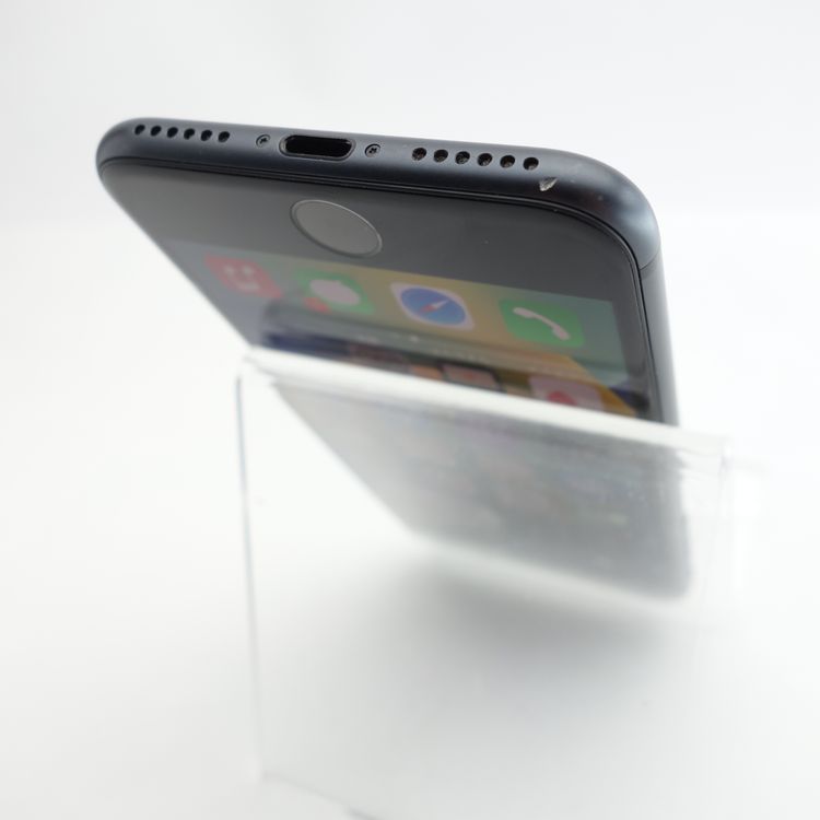 ��SIM�ե꡼��iPhone8 64GB ���ڡ������쥤 ����94�� �������¡�