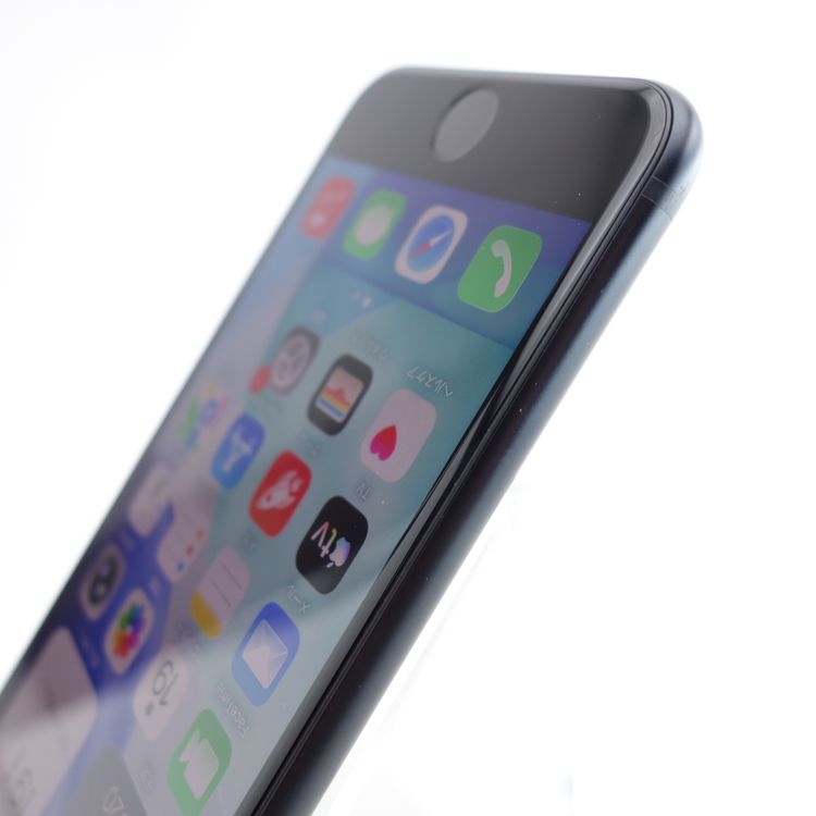 ��SIM�ե꡼��iPhoneSE3 64GB �ߥåɥʥ��� ����100�� �������¡�