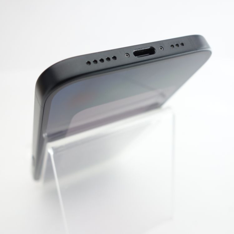 ��SIM�ե꡼��iPhone15 128GB �֥�å� ����90% �������¡�