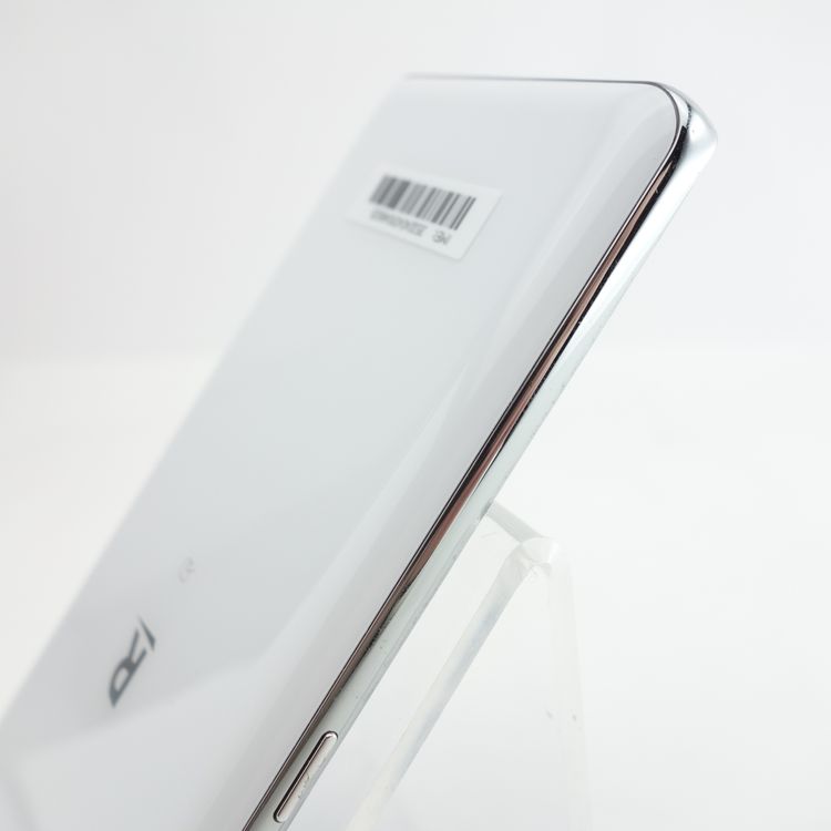 ��SIM�ե꡼��Rakuten Hand P710 �ۥ磻�� �������¡� ������