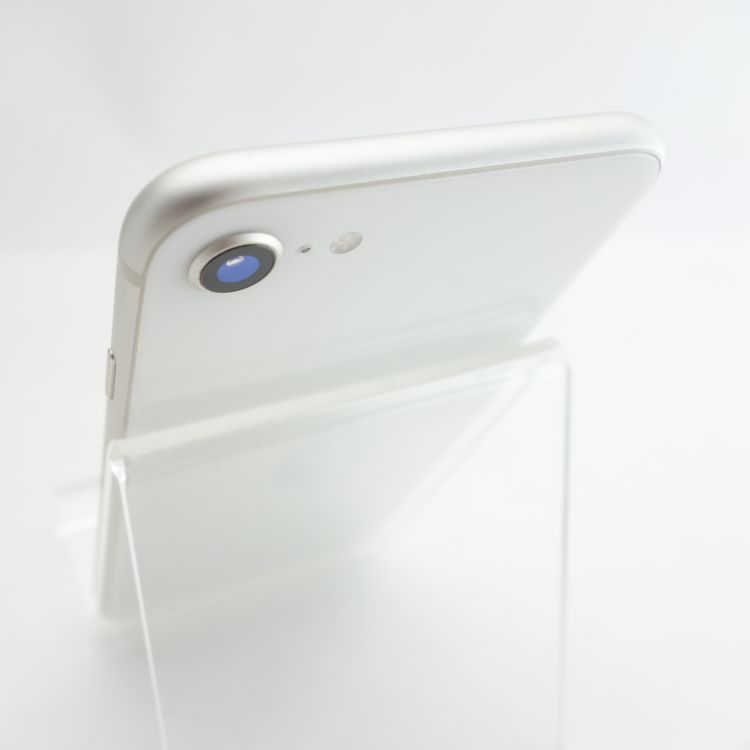 ��SIM�ե꡼��iPhoneSE3 64GB �������饤�� ����86�� �������¡�