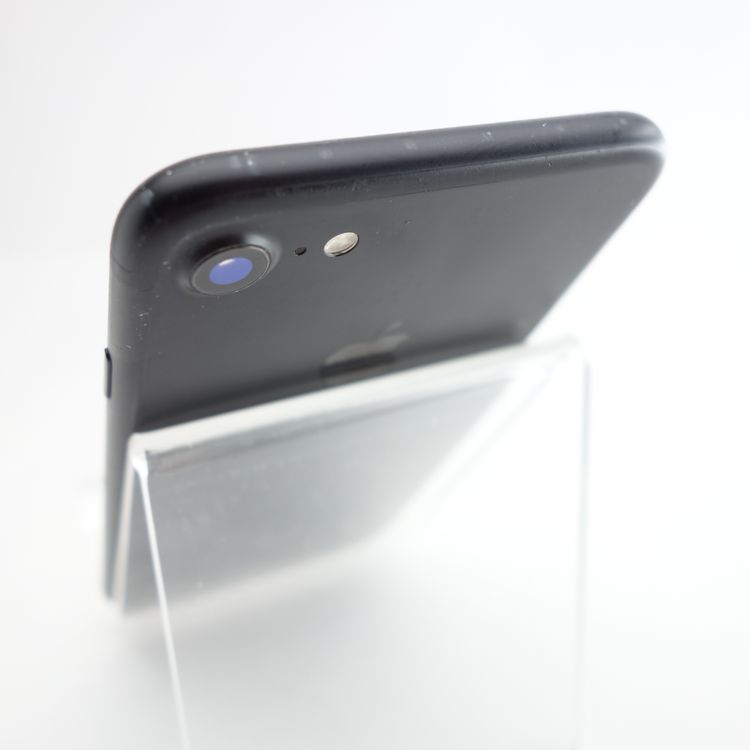��SIM�ե꡼��iPhone7 128GB �֥�å� ����100�� �������¡�