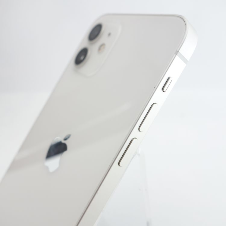 ��SIM�ե꡼��iPhone12 64GB �ۥ磻�� ����92�� �������¡�