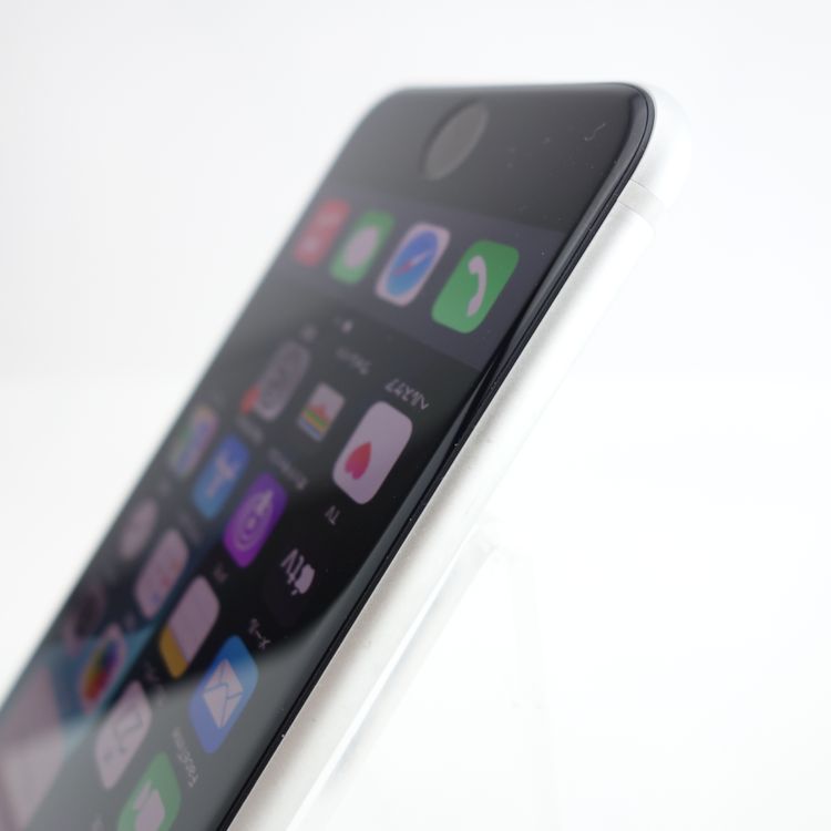 【SIMフリー】iPhoneSE2 64GB ホワイト 電池75% 利用制限〇