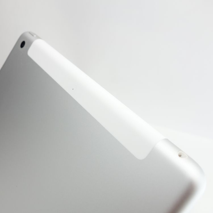 ��10.2�������iPad ��9���� 64GB ����С� ����91�� SIM�ե꡼