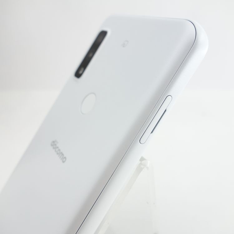 ��SIM�ե꡼��arrows We F-51B �ۥ磻�� �������¡� docomo��