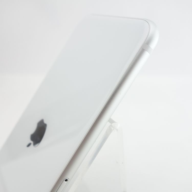 ��UQmobile��iPhoneSE2 64GB �ۥ磻�� ����85�� ���������ݾ�