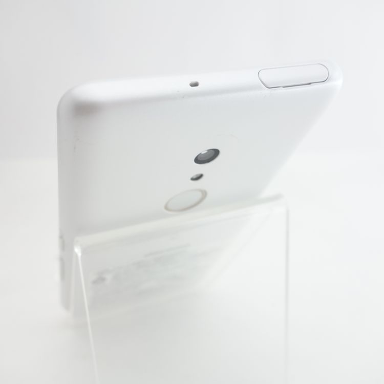 ��SIM�ե꡼��arrows Be4 Plus F-41B �ۥ磻�� �������¡� docomo��