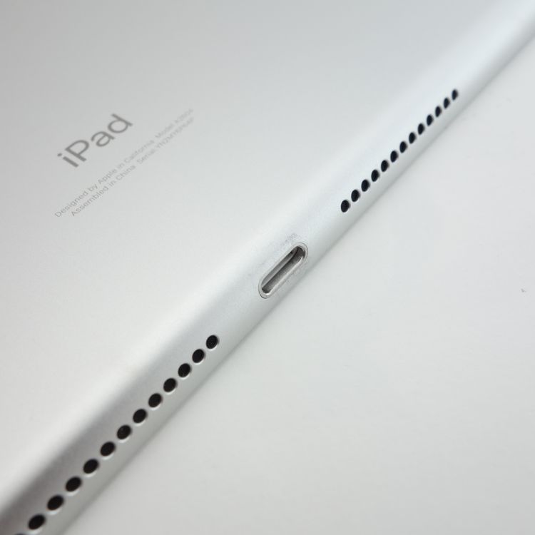 ��10.2�������iPad ��9���� 64GB ����С� ����85�� SIM�ե꡼