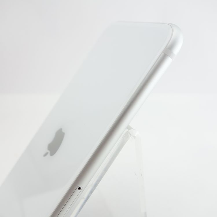 SIMե꡼iPhoneSE2 128GB ۥ磻 89 ¡
