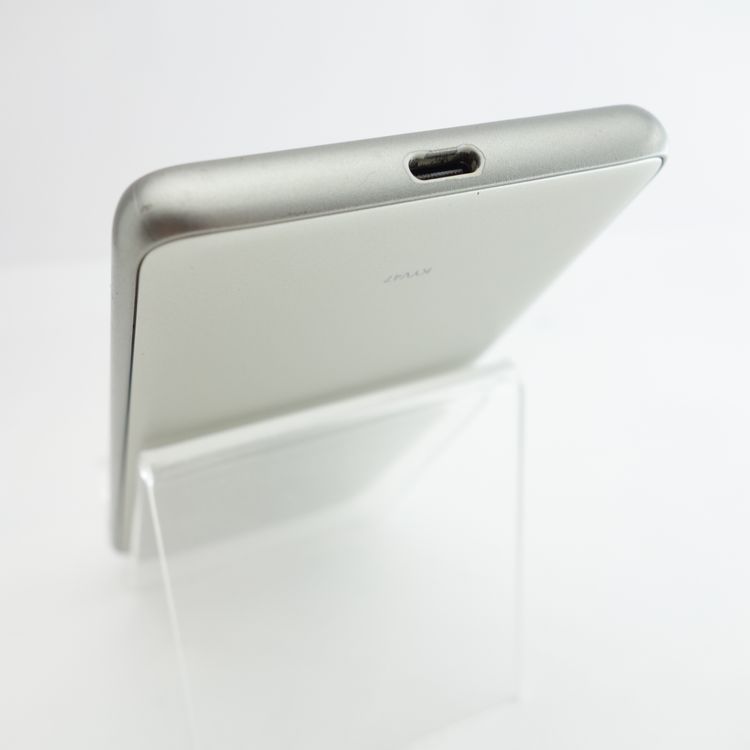 ��SIM�ե꡼��BASIO 4 KYV47 �����ѥ󥴡���� �������¡� au��