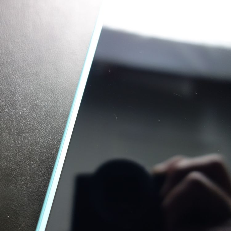 ��SIM�ե꡼��AQUOS R2 SHV42 �������ޥ�� �������¡� au��