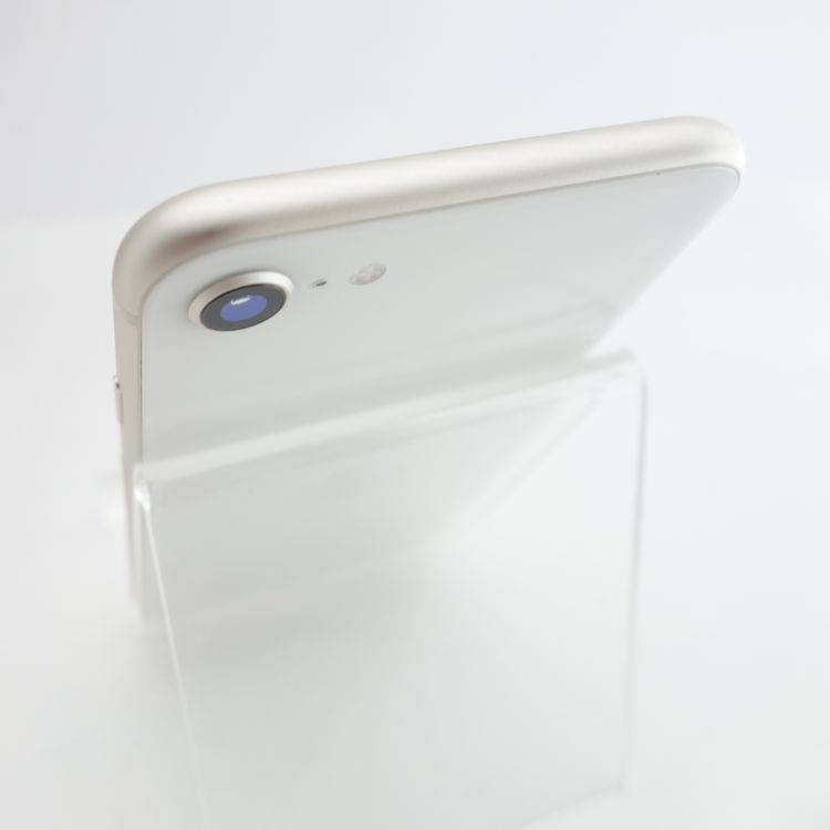 ��SIM�ե꡼��iPhoneSE3 64GB �������饤�� ����100�� �������¡�