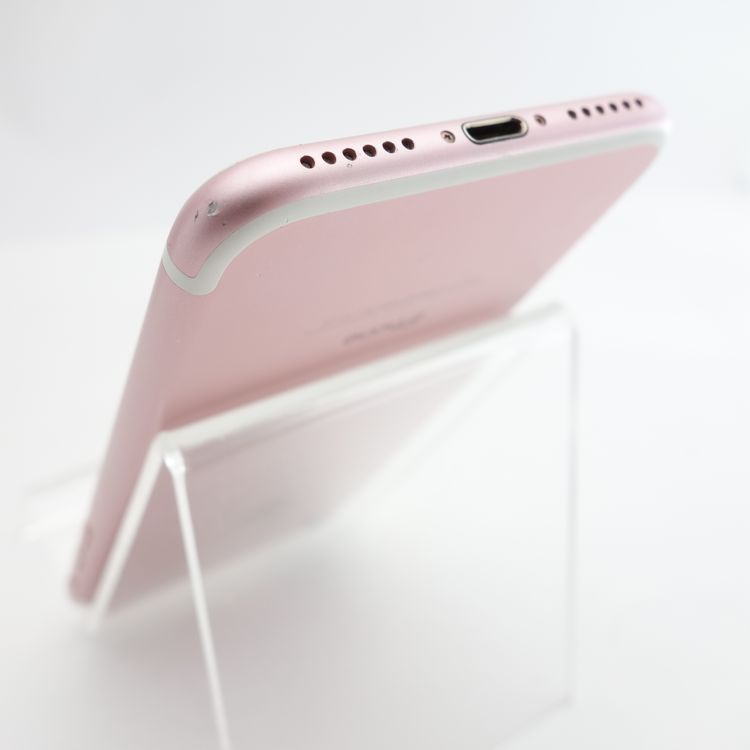 ��SIM�ե꡼��iPhone7 32GB ������������� ����100�� �������¡�