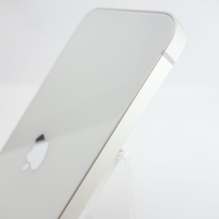 ��SIM�ե꡼��iPhone13 128GB �������饤�� ����84�� ���������ݾ�