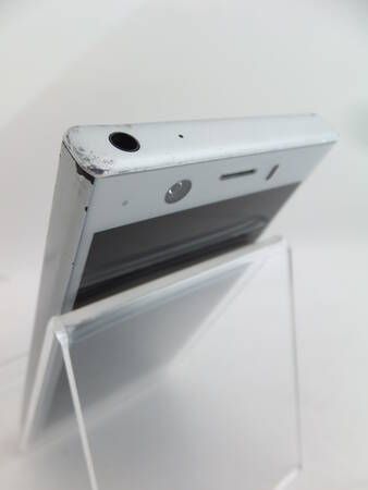 ムスビー｜【SIMフリー】Xperia XZ1 Compact SO-02K ホワイトシルバー  