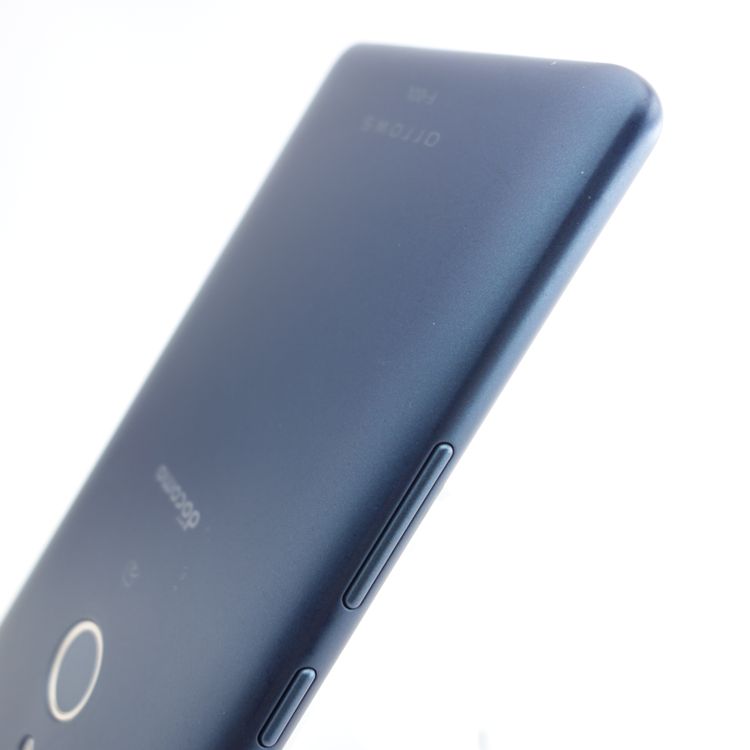 ��SIM�ե꡼��arrows Be3 F-02L �֥�å� �������¡� docomo��