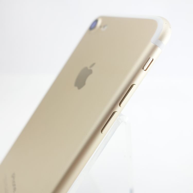 ��SIM�ե꡼��iPhone7 32GB ������� ����92�� �������¡�