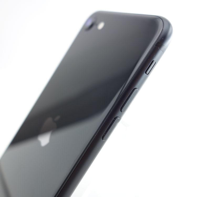 ��SIM�ե꡼��iPhoneSE2 64GB �֥�å� ����85�� �������¡�