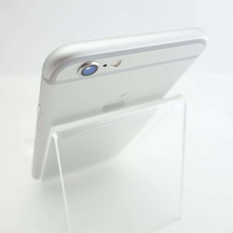 ��SIM�ե꡼��iPhone6S 64GB ����С� ����100�� �������¡�