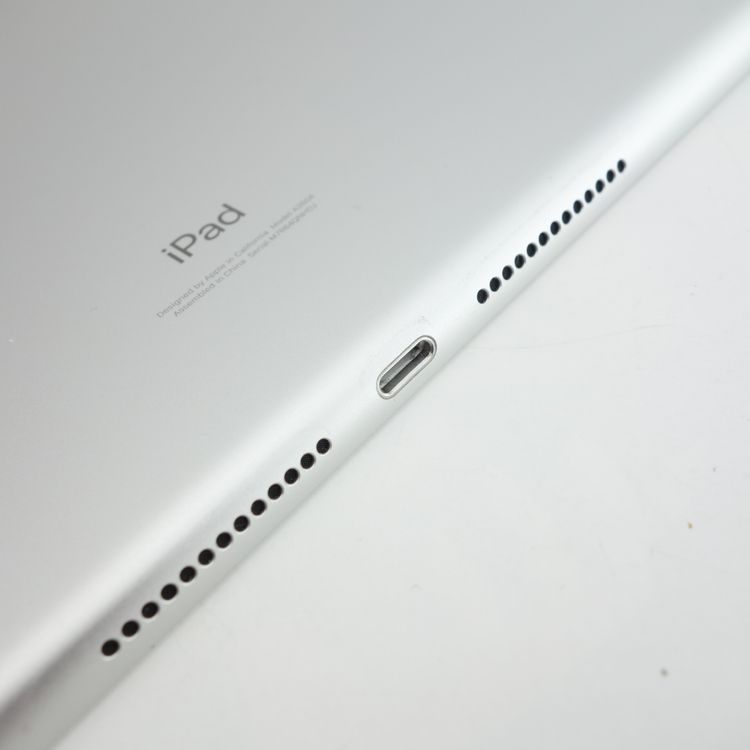 ��10.2�������iPad ��9���� 64GB ����С� ����82�� Cellular��ǥ�