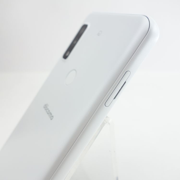 ��SIM�ե꡼��arrows We F-51B �ۥ磻�� �������¡� docomo��