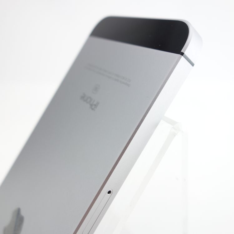 ��SIM�ե꡼��iPhoneSE 64GB ���ڡ������쥤 ����100�� Apple���ȥ���