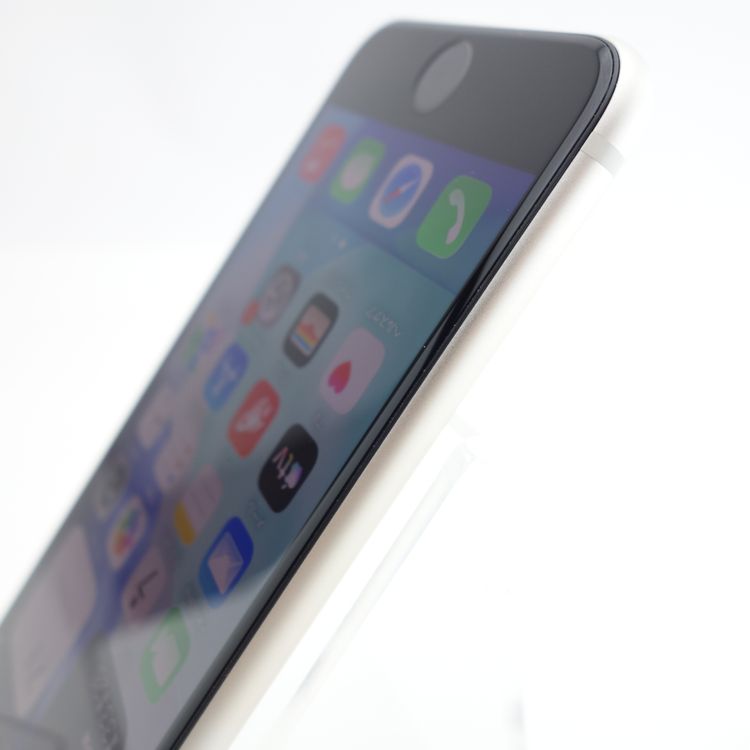 ��SIM�ե꡼��iPhoneSE3 128GB �������饤�� ����100�� �������¡�