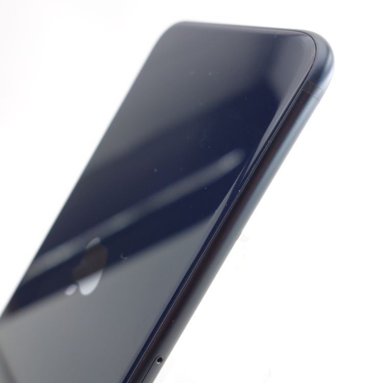 ��SIM�ե꡼��iPhoneSE3 64GB �ߥåɥʥ��� ����99�� �������¡�