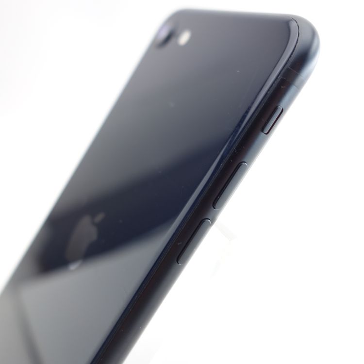 ��SIM�ե꡼��iPhoneSE3 64GB �ߥåɥʥ��� ����88�� �������¡�