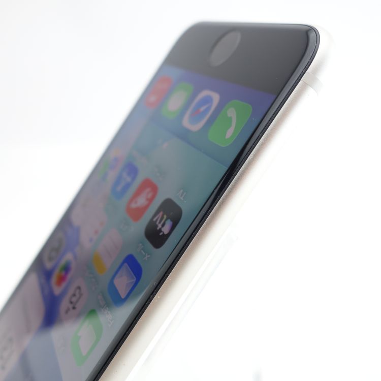 ��SIM�ե꡼��iPhoneSE3 64GB �������饤�� ����88�� �������¡�