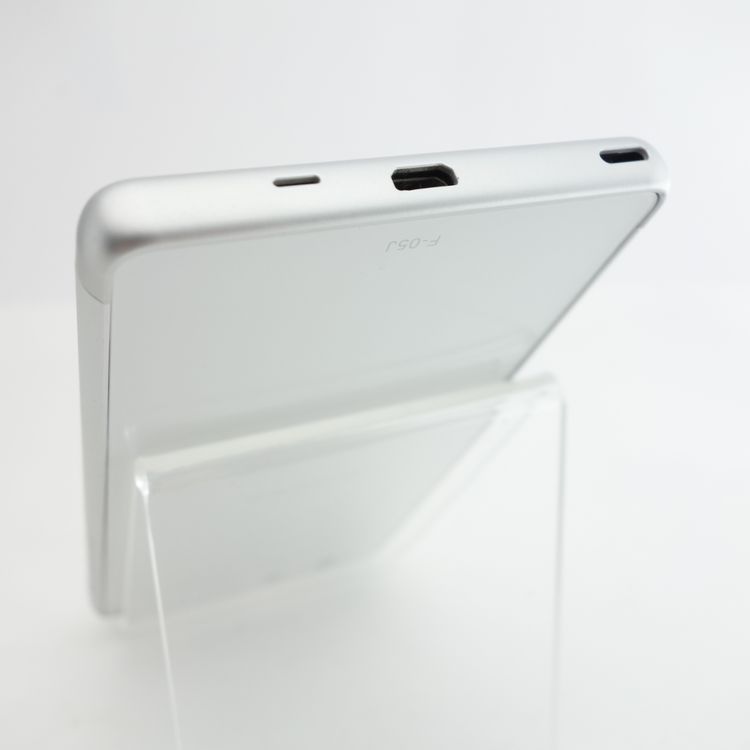 SIMե꡼arrows Be F-05J ۥ磻 ¡ docomo