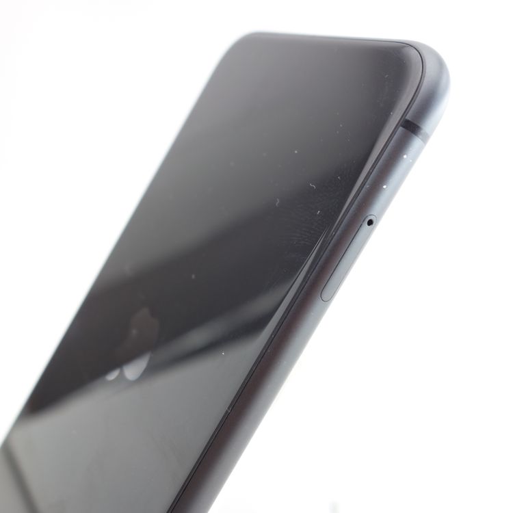 ��SIM�ե꡼��iPhone11 64GB �֥�å� ����100�� �������¡�