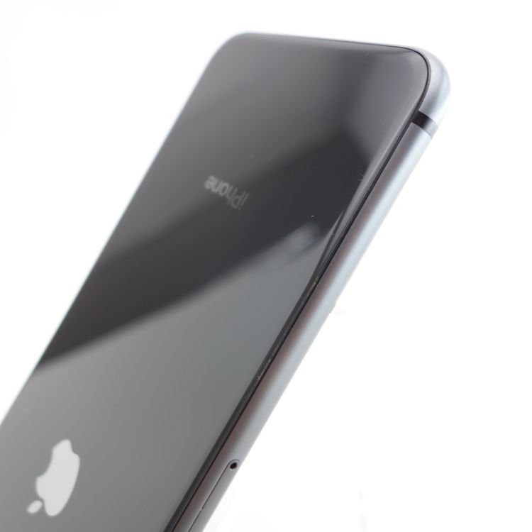 ��SIM�ե꡼��iPhone8 64GB ���ڡ������쥤 ����85�� �������¡�
