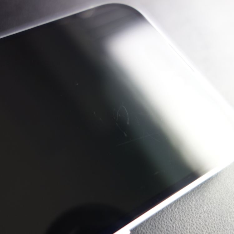 ��SIM�ե꡼��iPhone15 128GB �֥롼 ����100% ���������ݾ�