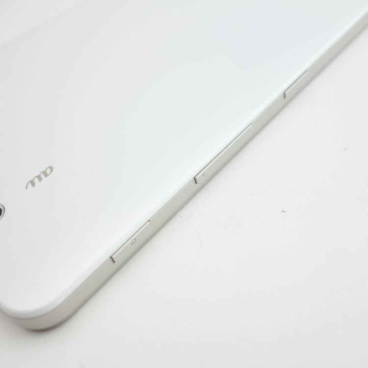 ��8�������Qua tab PX LGT31 �ۥ磻�� �������¡� au��SIM���å������
