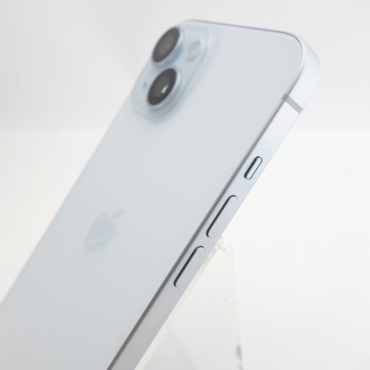 ��SIM�ե꡼��iPhone15 128GB �֥롼 ����82% �������¡�