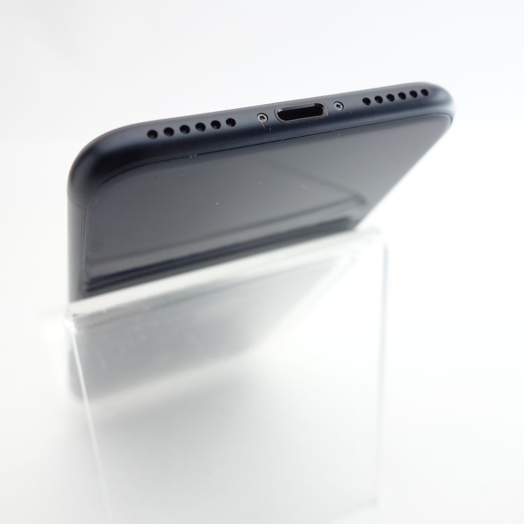 ��SIM�ե꡼��iPhoneSE3 64GB �ߥåɥʥ��� ����100�� �������¡�