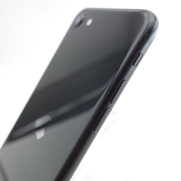 ��SIM�ե꡼��iPhoneSE2 64GB �֥�å� ����95�� �������¡�