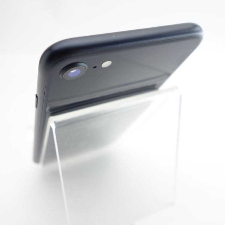 ��SIM�ե꡼��iPhoneSE3 64GB �ߥåɥʥ��� ����88�� �������¡�