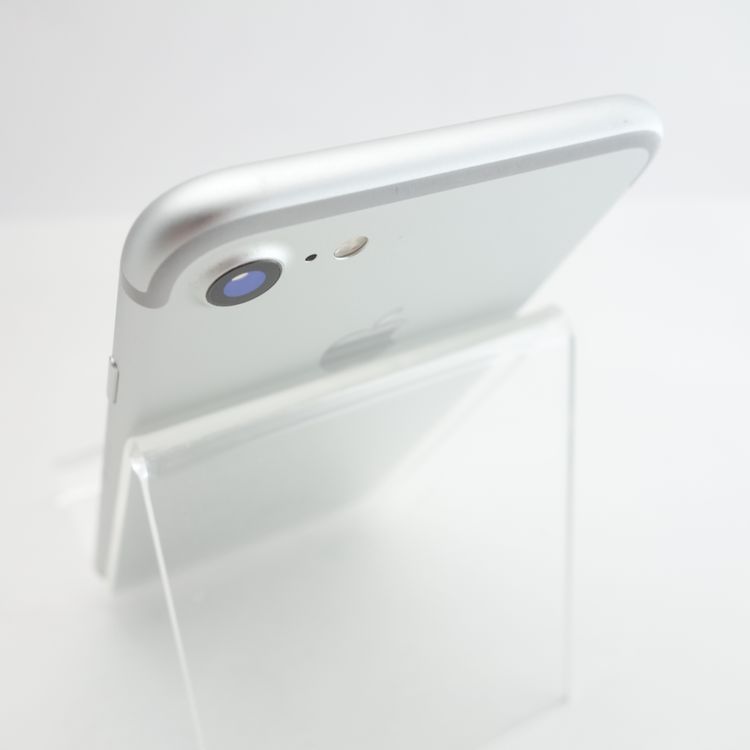 ��SIM�ե꡼��iPhone7 32GB ����С� ����87�� �������¡�