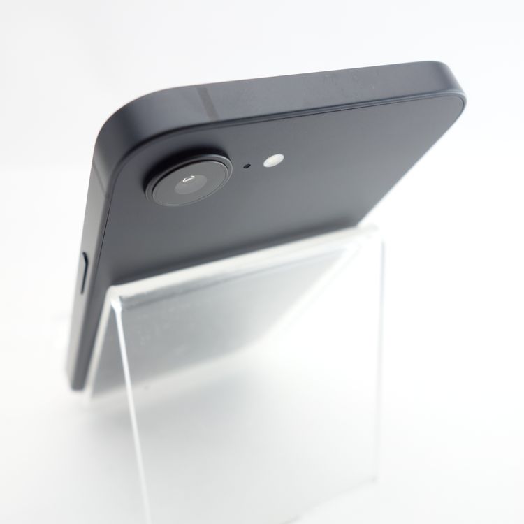 ��SIM�ե꡼��iPhone16e 128GB �֥�å� ����100�� �������¡�